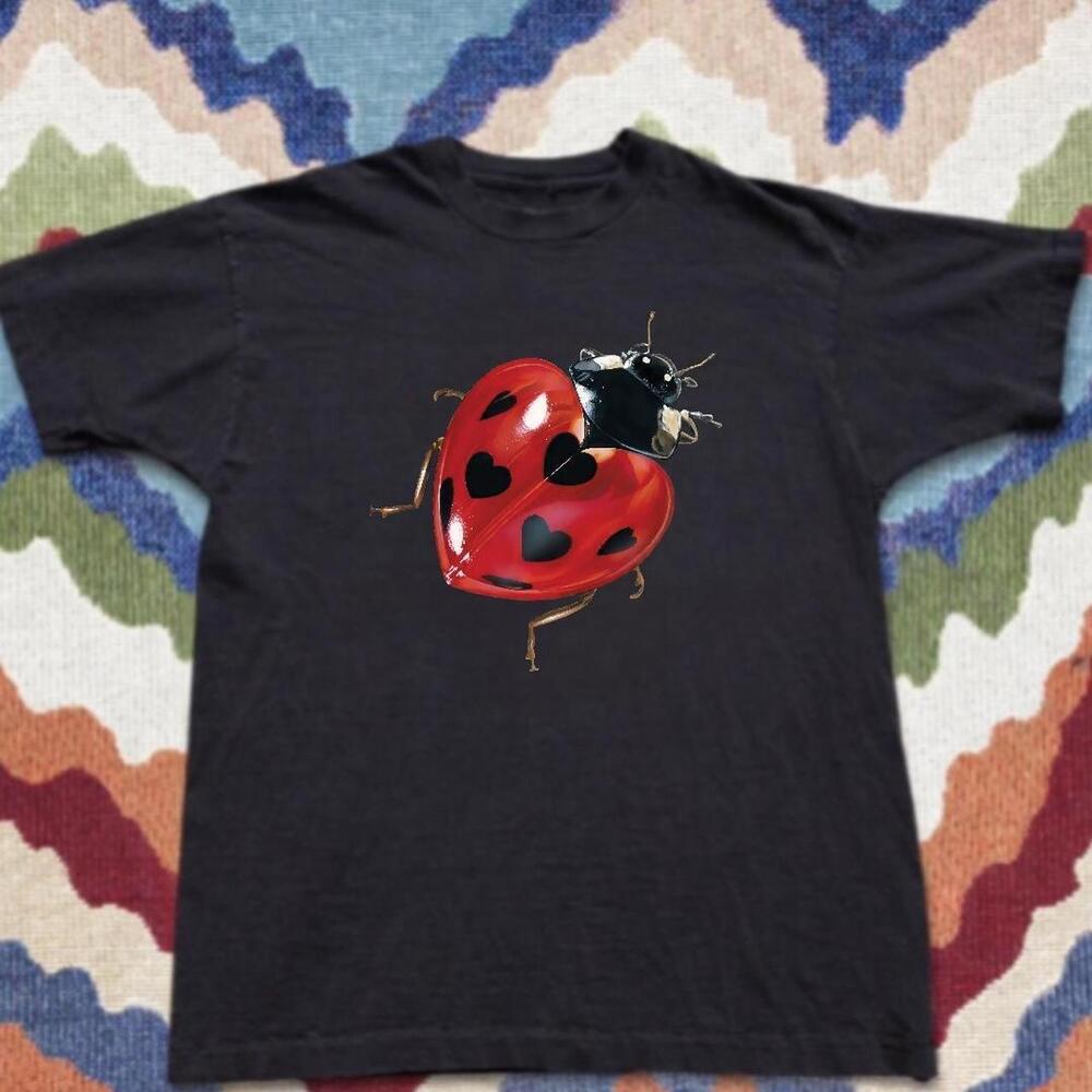 Black Ladybug Graphic Tee Gildan - Picture 1 of 4